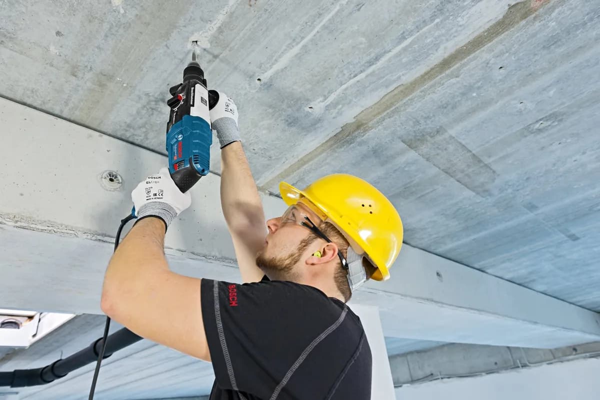 Хилт Bosch GBH 2-28