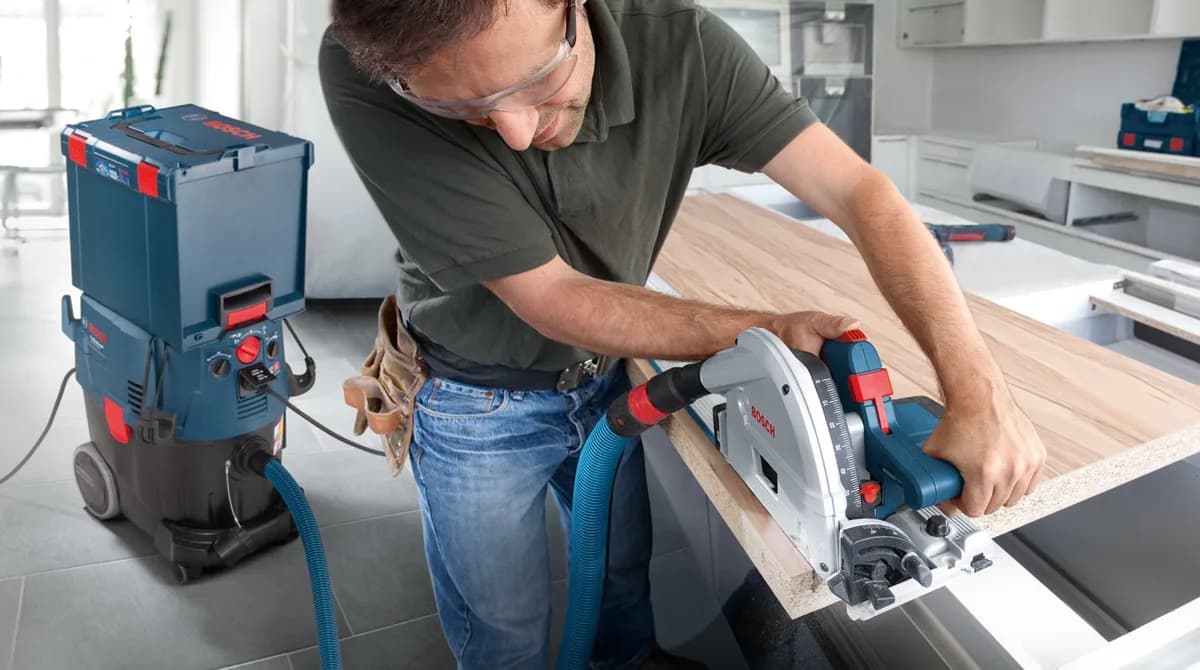Правосмукалка Bosch GAS 35 M AFC